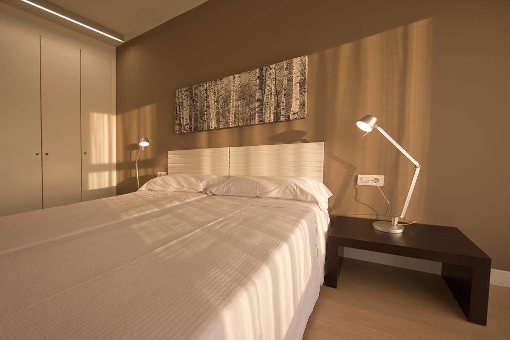 Apartamentos Irenaz Vitoria-Gasteiz Eksteriør bilde